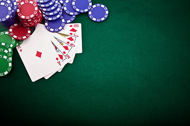 Dealer baccarat langsung di studio multi-kamera bis77
